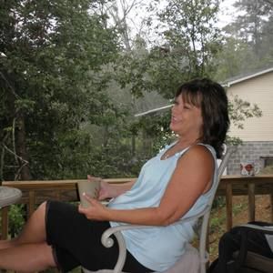 Meet your Posher, Becky